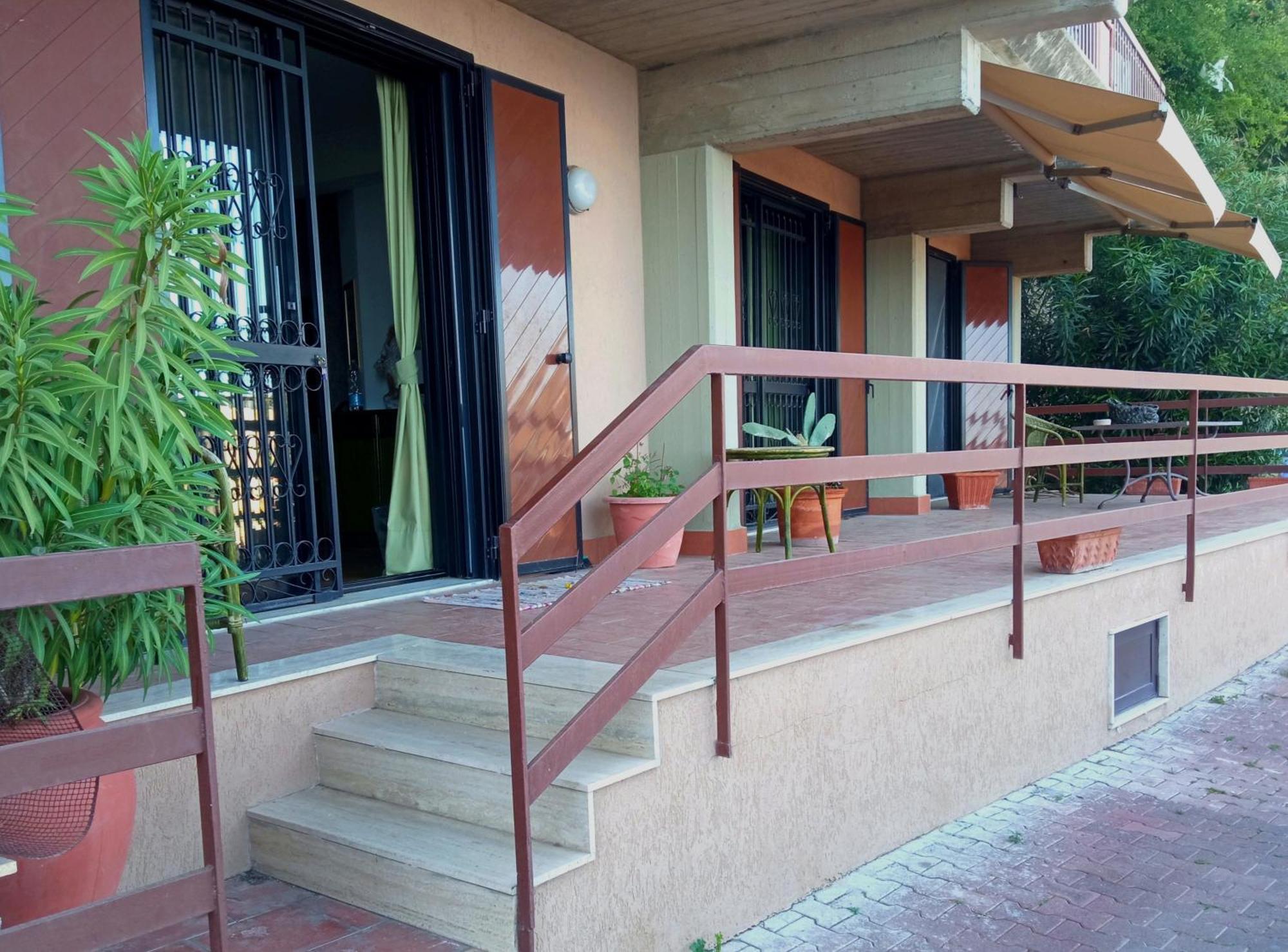 Mara'S House, 10 Minuti A Piedi Dal Centro, Parcheggio Privato Taormina Exterior foto